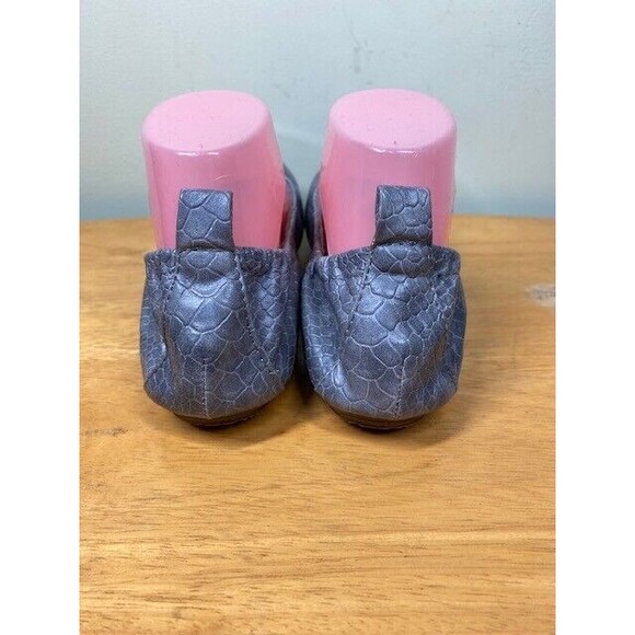 Old Navy Women's Sz 8 Gray Snake Skin Pattern Slip-on Scrunch Ballet Flats Shoes - Picture 4 of 12
